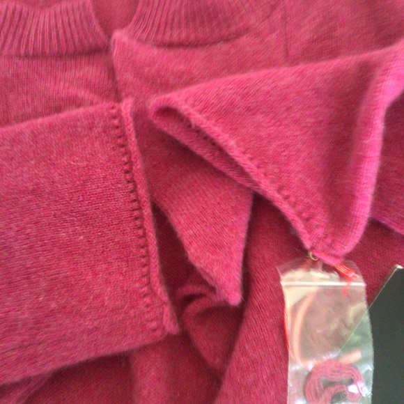 CYNTHIA ROWLEY CASHMERE SWEATER SIZE MEDIUM NWT - Picture 9 of 9